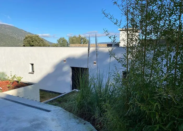Villa D'architecte Casa Mado Avec Piscine Vue Imprenable Ajaccio (Corsica)
